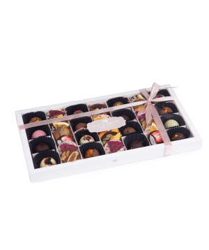 Sweet box ''Cheer&Chocolate'' №4