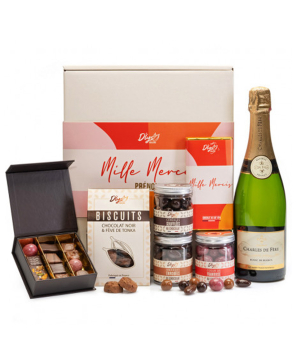 France․ champagne and personalized chocolate №114