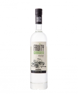 Vodka `Fruity Garden` apple 500 ml
