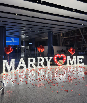 Marriage proposal ''Marry Me Armenia''