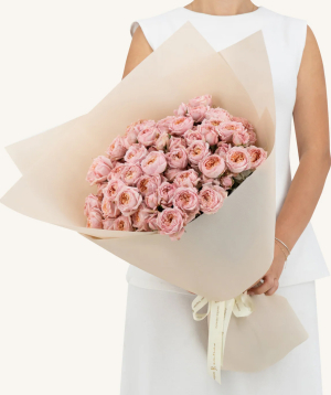 Dubai. bouquet №119 with roses
