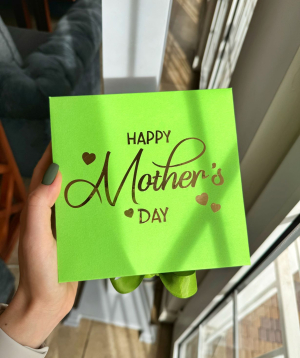 Շոկոլադապատ ելակներ «Sweet Elak» Happy Mother's Day