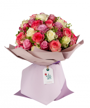 Bouquet `Findel` with roses