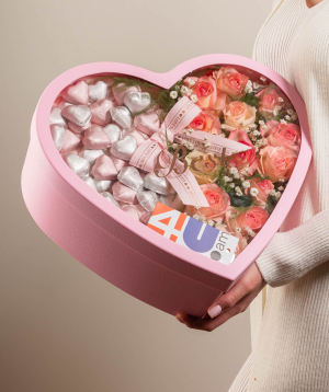 Composition «Arve» with roses