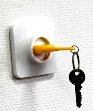 Holder `Creative Gifts` for keys, nozzle