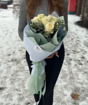 Bouquet «Harilaid» with roses