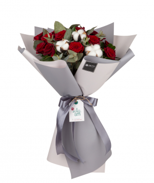 Bouquet `Mutah` with roses