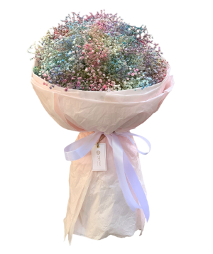 Bouquet `Kamenka` with gypsophila