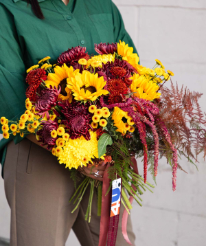 Букет «Caprice» с хризантемами №46