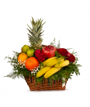 Композиция `Биссен` с цветами и фруктами