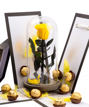 Роза ''EM Flowers'' вечная, с коробкой-сюрпризом и конфетами 30 см