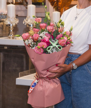 Bouquet «Berkheim» with lisianthus