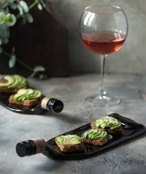 Serving plates for wine appetizer №1