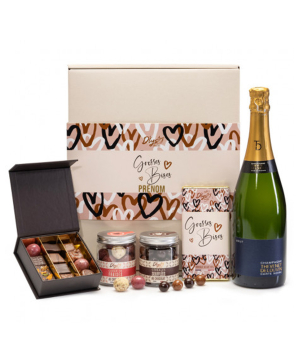 France․ champagne and personalized chocolate №116