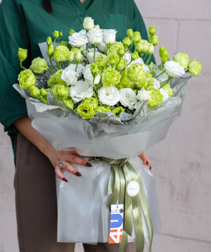 Букет «Caprice» с лизиантусом №49