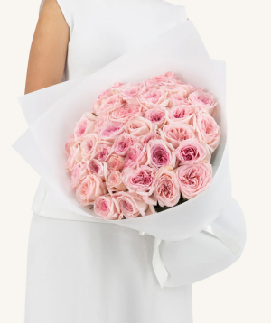 Dubai. bouquet №120 with roses