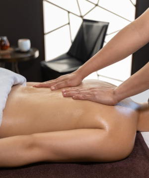 Скраб и масляный массаж «Seven Stars Spa» - 60 минут