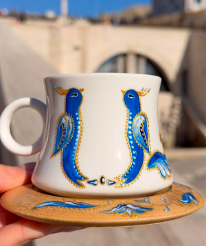 Cup «HAYA» With bird Letters and wooden coaster №7