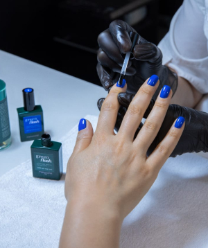 Մատնահարդարում + գելային ծածկույթ «Seven Stars Spa» (Luxio / Christina Fitzgerald Ultra)