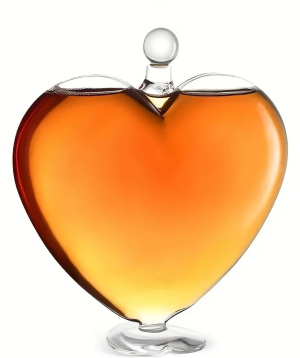 Wine decanter «Gift Store» Heart 1 l