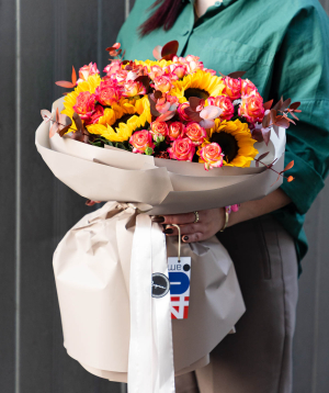 Букет «Caprice» с кустовыми розами №55