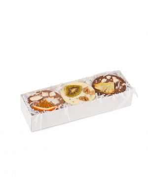 Chocolate `Saryanets` with dried fruit and nuts, in a box №1