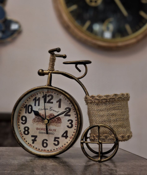 Clock «Moonlight» Bicycle, 17 cm, bronze