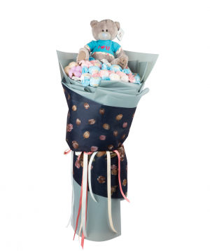 Arrangement `Narbonne` with sweets and teddy bear