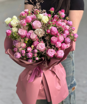 Bouquet «Punj» №81 with spray roses