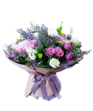Bouquet ''Sibiu'' with roses and hortensia