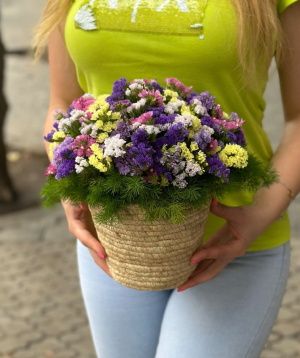 Composition «Ciudad» with limoniums