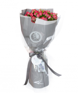 Bouquet `Diva`  bush peony rose