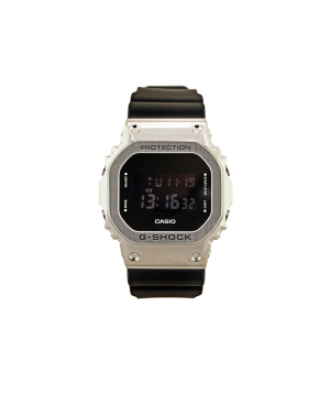 Wristwatch `Casio` GM-5600-1DR