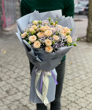 Bouquet `Borispol` with spray roses and gypsophilias