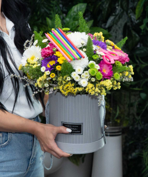 Կոմպոզիցիա «Բոնին» աստրաներով և քրիզանթեմներով