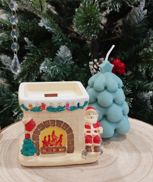 Candle «Blue Moon» Christmas Tree + By the fireplace