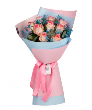 Bouquet `Akaba` with roses