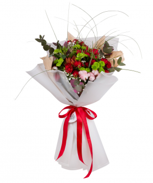 Bouquet `Recife` with spray roses