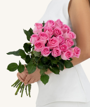 Dubai. bouquet №099 with roses