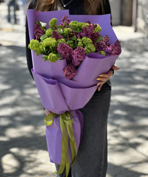 Bouquet «Adelshofen» with lilacs