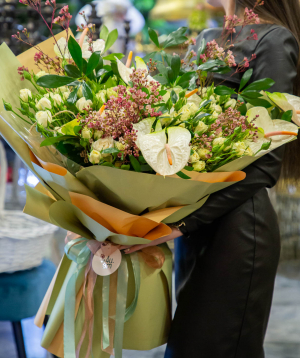 Bouquet `Orgas` with spray roses and anthuriums