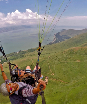 Paragliding flight ''Skyclub'' with instructor 10 minutes