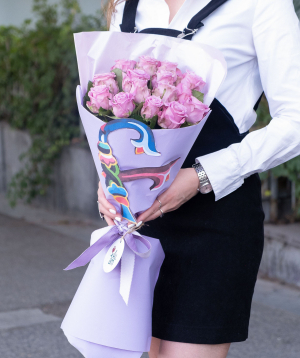 Bouquet ''Acqualagna'' with roses pink