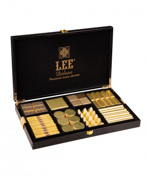 Chocolate collection ''LEE'' Luxury black wooden box