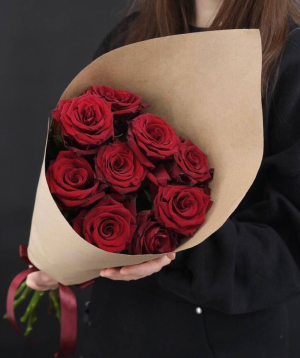 Moscow․ bouquet №377 with roses