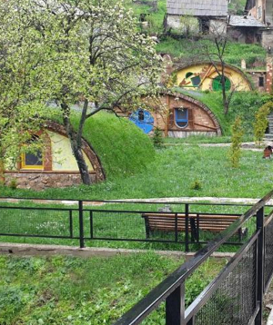 Rest in «Cozy House» hotel, for 3 people, 1 day