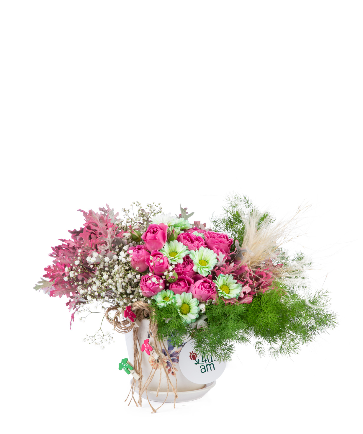 Композиция `Шлейф` из пионовидных роз и хризантем