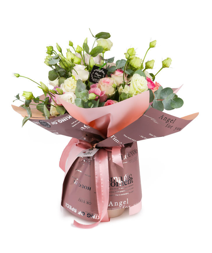 Bouquet `Belgrad` with roses