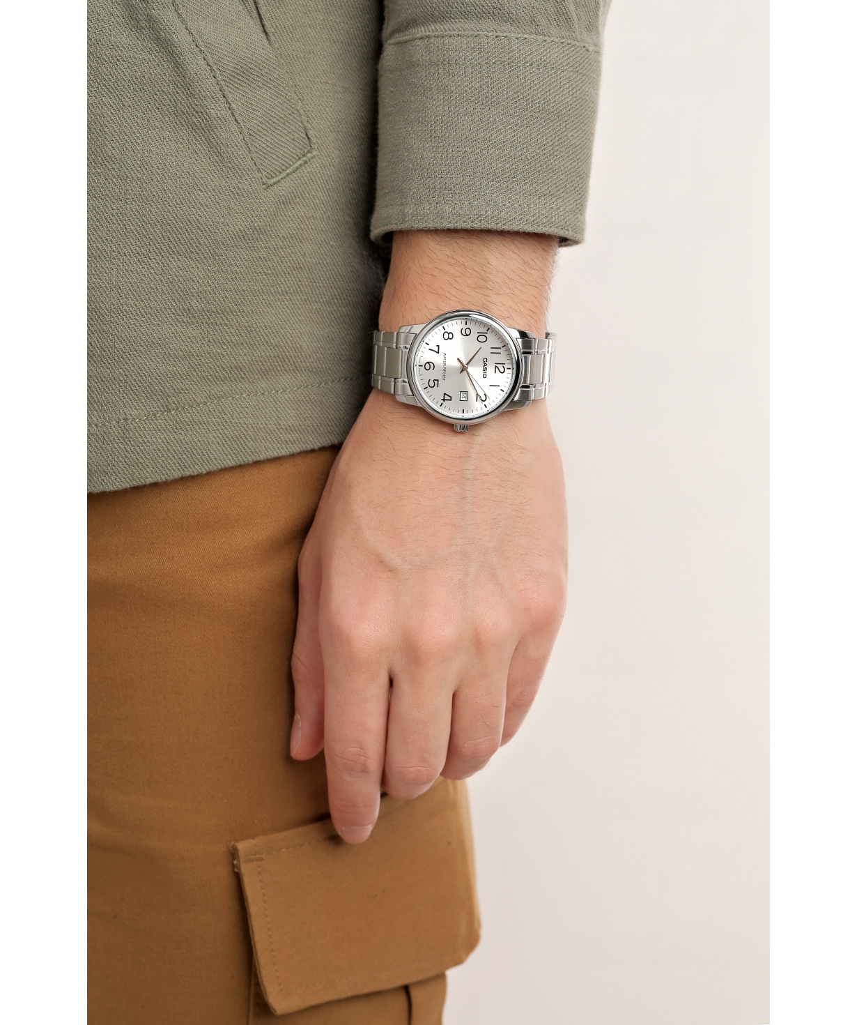 Wristwatch `Casio` MTP-V002D-7BUDF