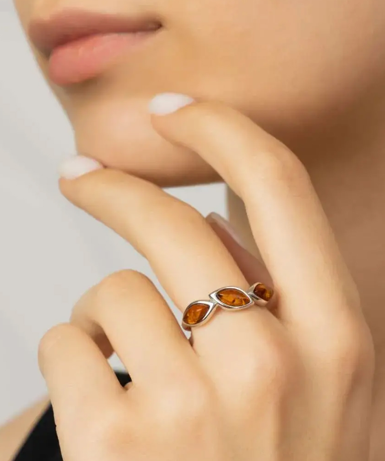 Серебряное кольцо «SiaMoods» SR153 19
